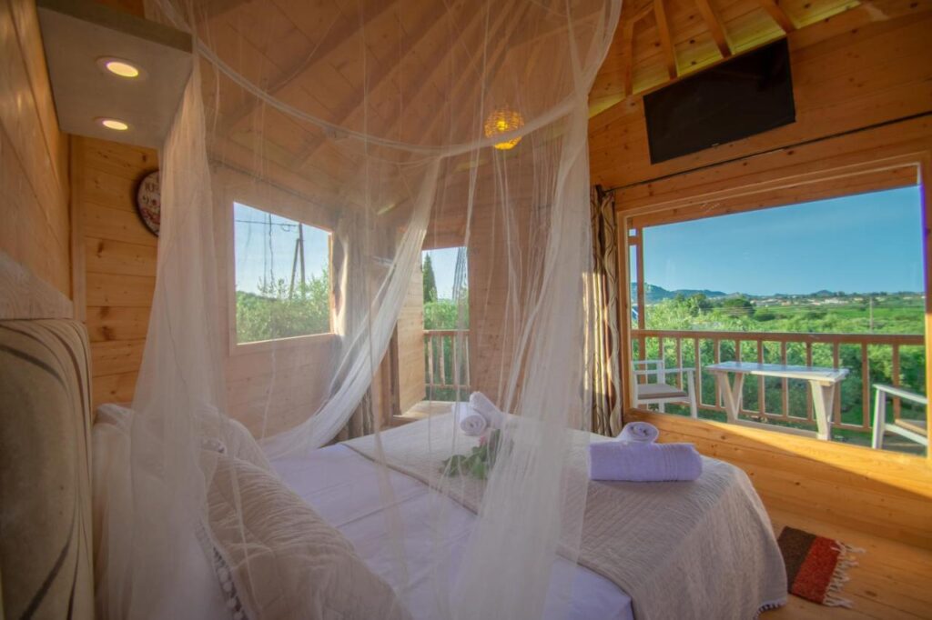 Tree house bedroom